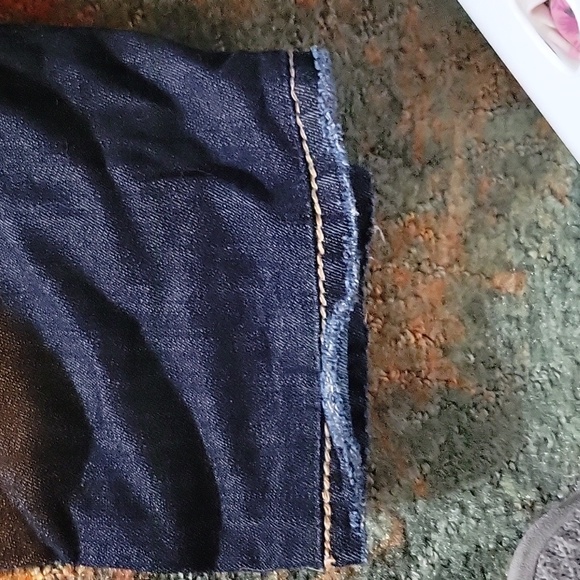 Silvers Jeans - Picture 8 of 9